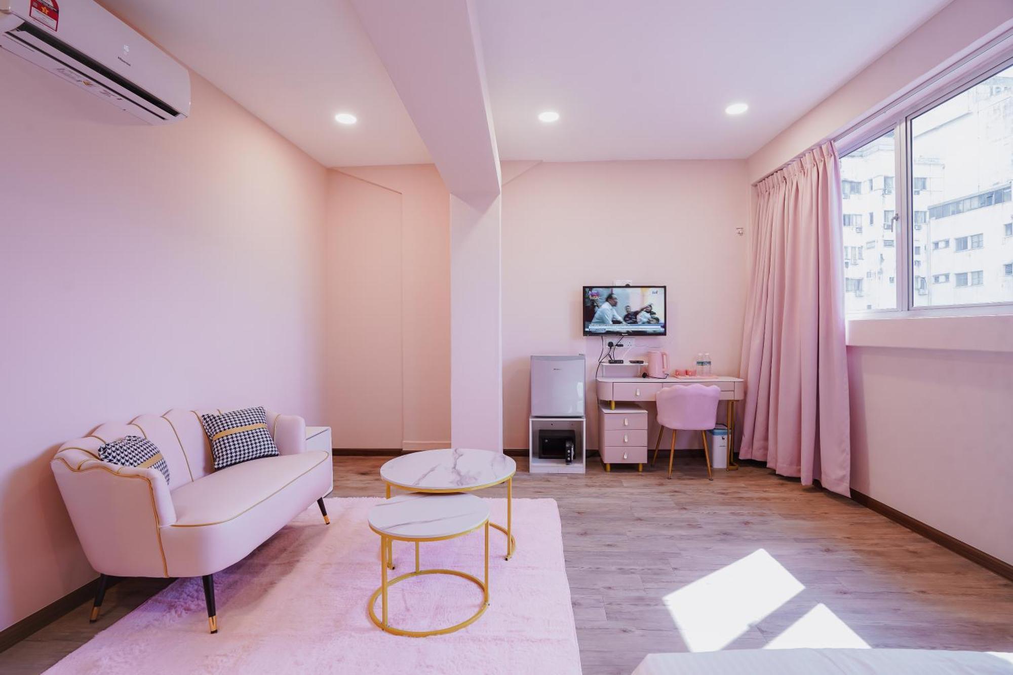Pink Cabana Hotel George Town Exteriör bild