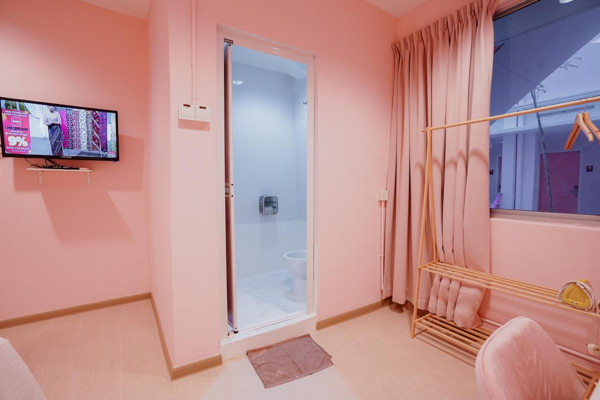 Pink Cabana Hotel George Town Exteriör bild
