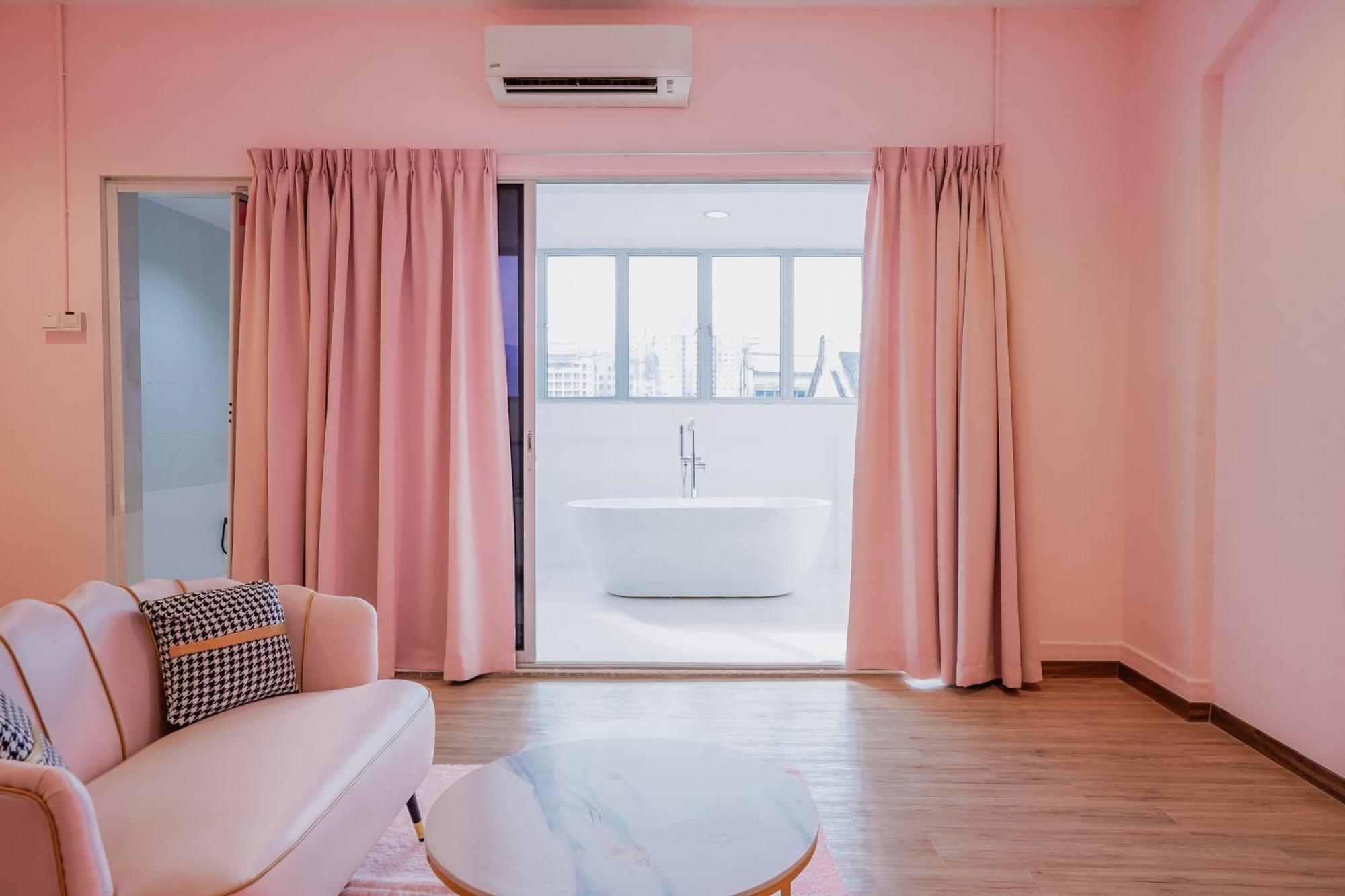 Pink Cabana Hotel George Town Exteriör bild